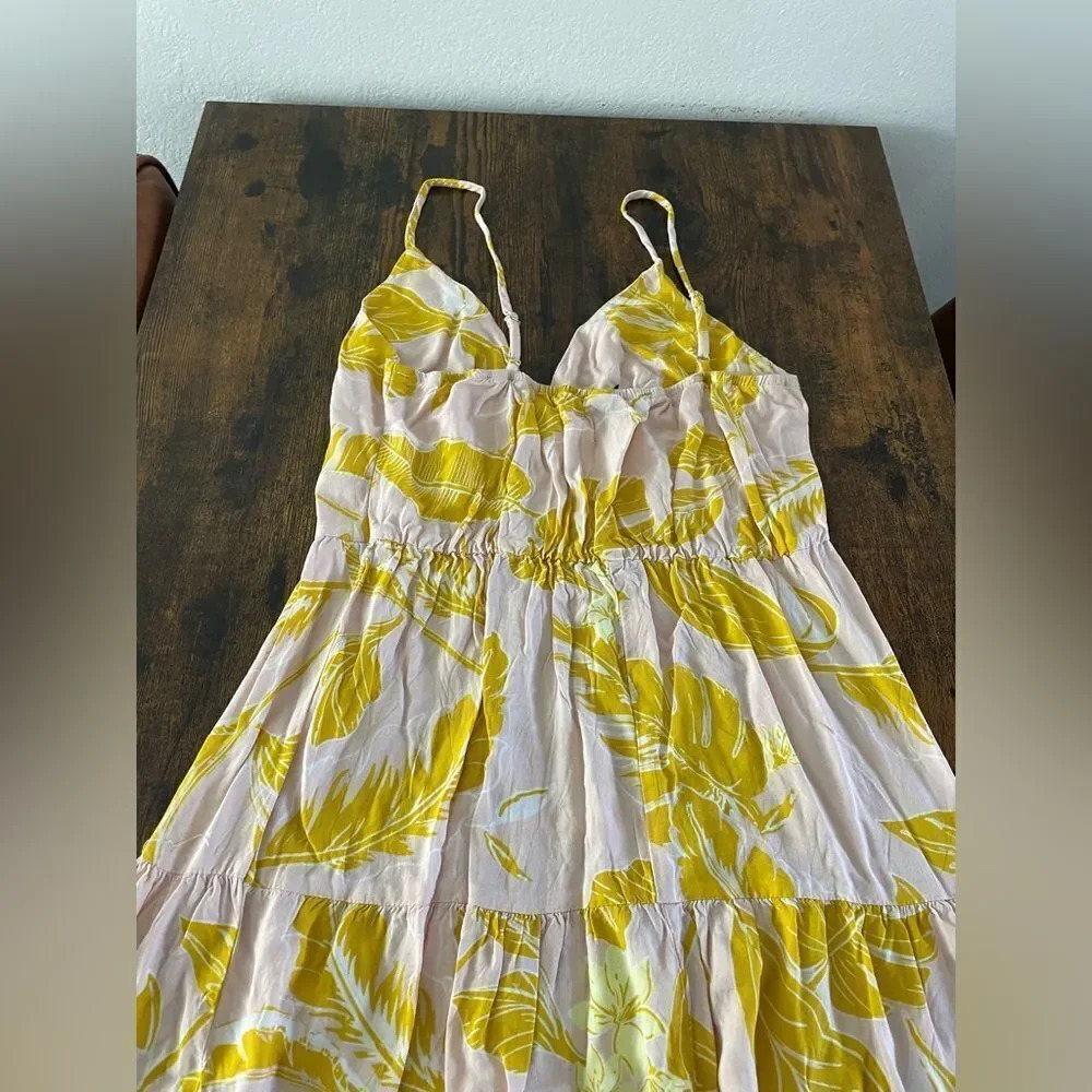 Wild Fable Leaf Print Sleeveless Tiered
Dress - Picture 9 of 11